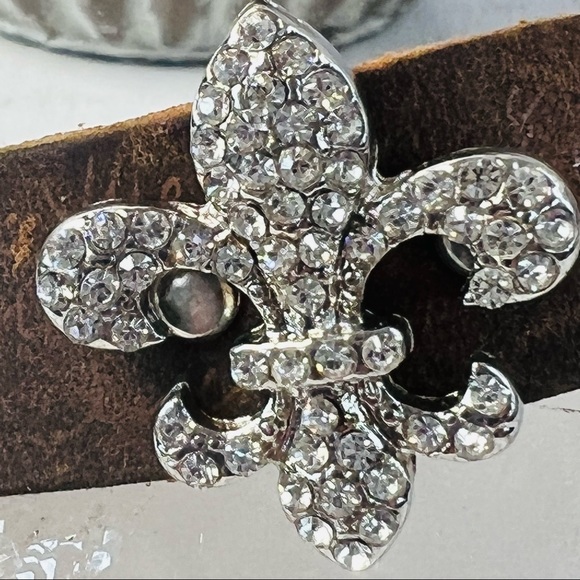 SOLD Yik Fung French Leather Fleur de Lis Rhinestone Bracelet - Picture 2 of 11
